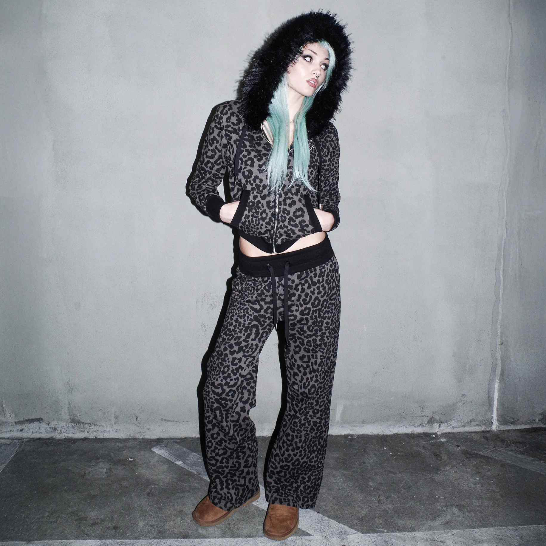Essential Hoodie - Maneater - Image 5