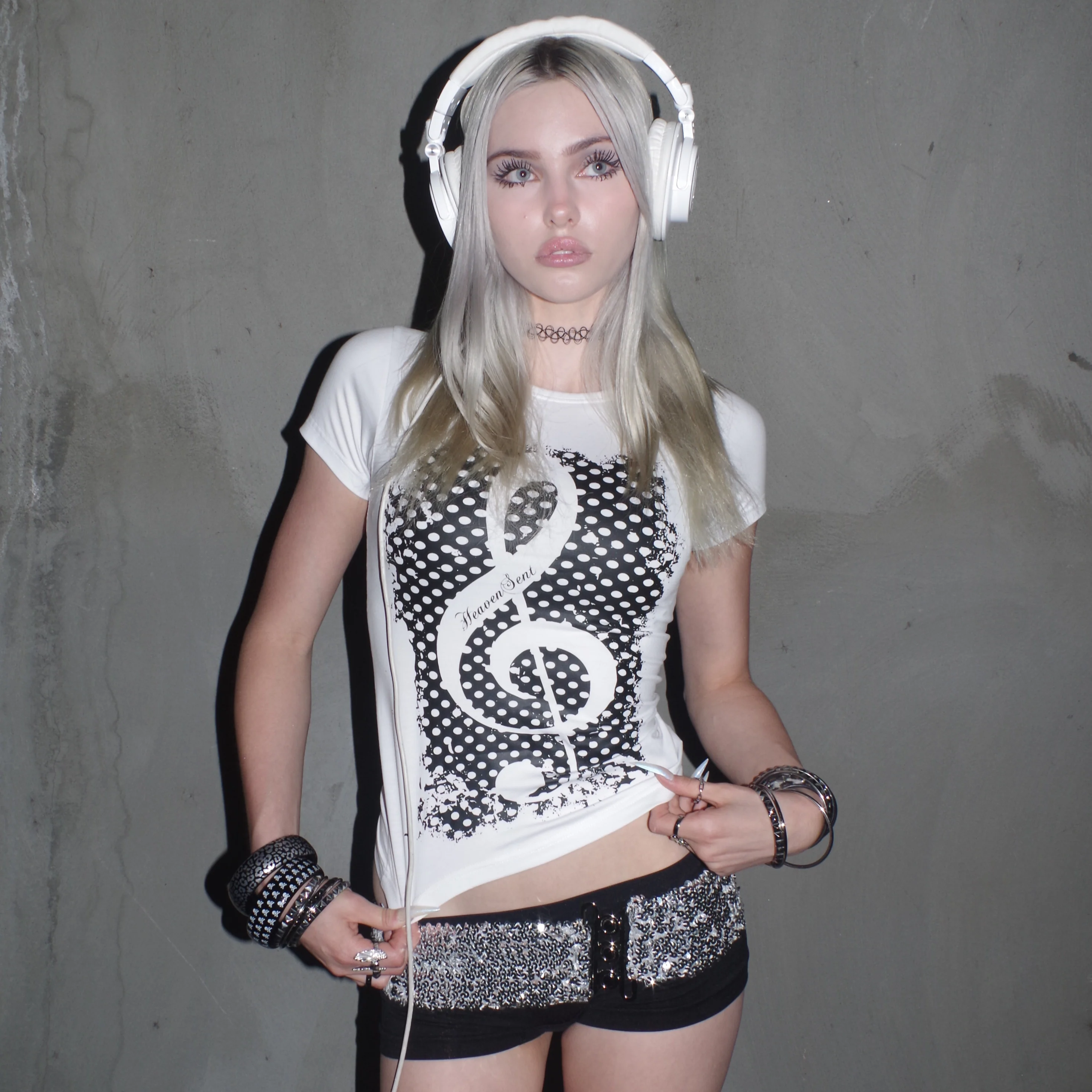 Stereo Luv Tee - Image 5
